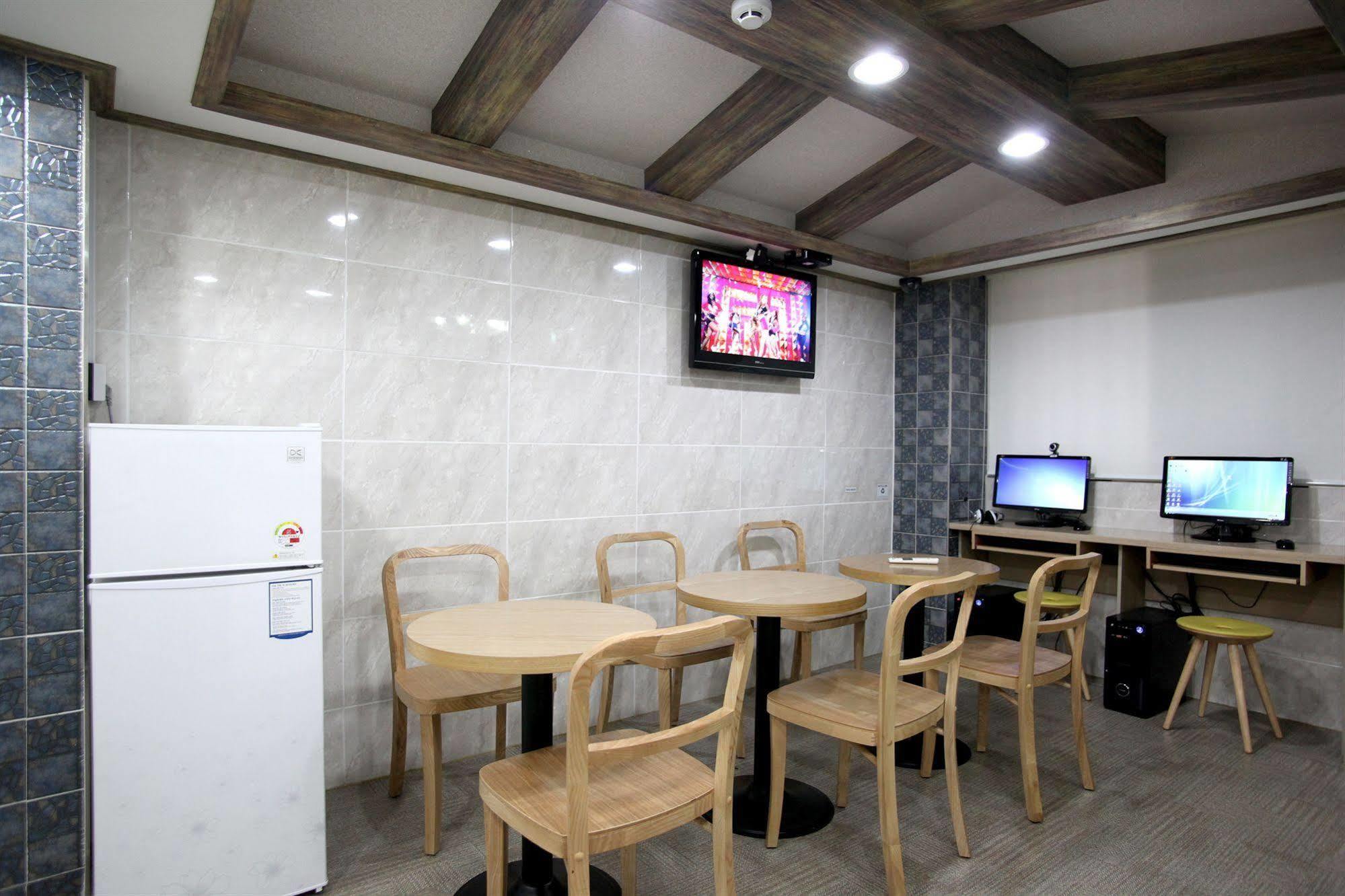 K-Pop Guesthouse Seoul Station Exterior photo